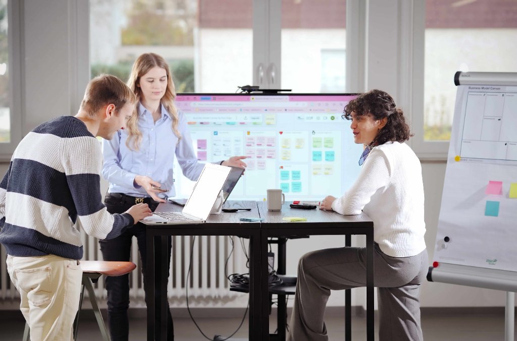 Corporate Team Meeting
